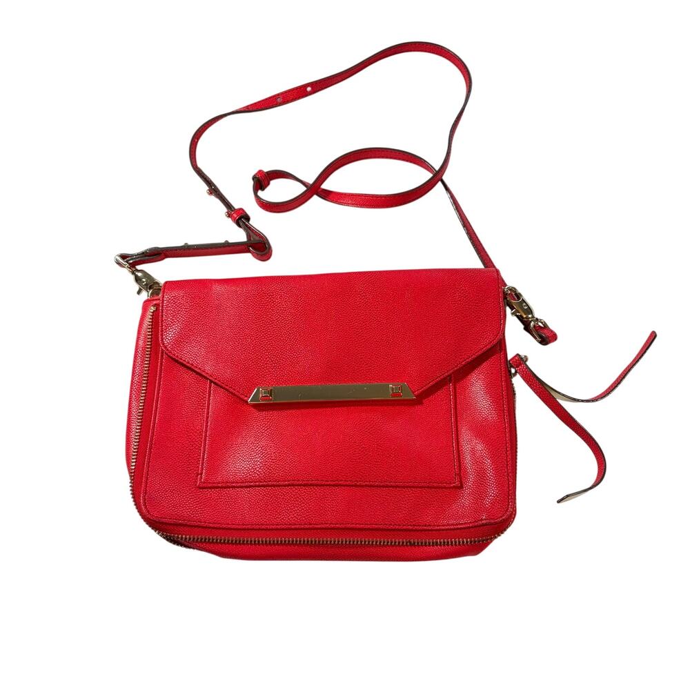 Stella & Dot orange red crossbody purse, pebbled leather. gold metal details